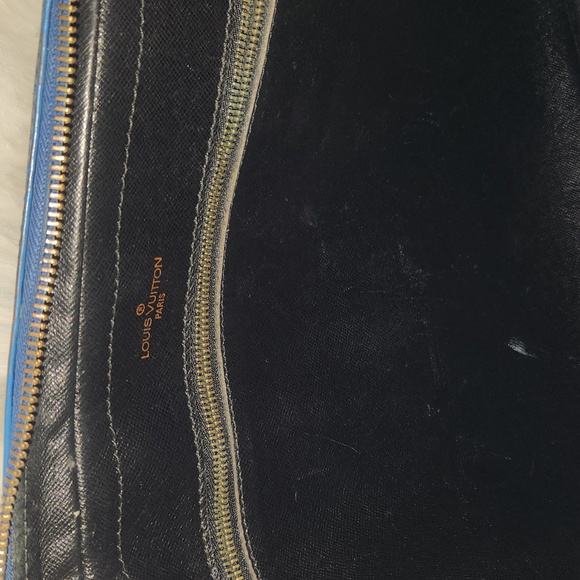 Louis Vuitton Epi briefcase - Picture 7 of 11